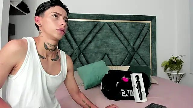 AmberAdams  online show from 02/04/25, 02:10