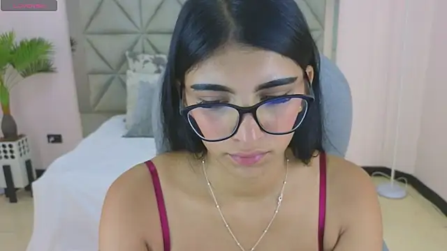 maiaa ruiz online show from 11/12/25, 03:01