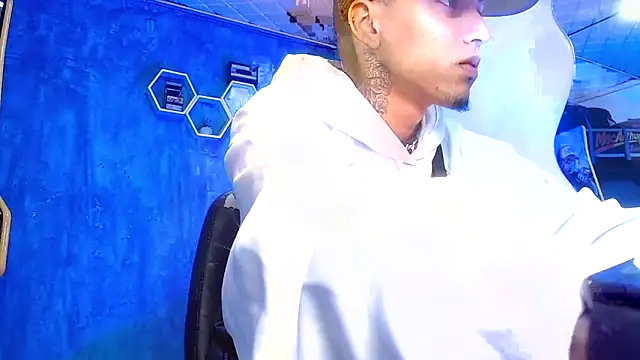 Liam lee online show from 02/16/25, 12:54