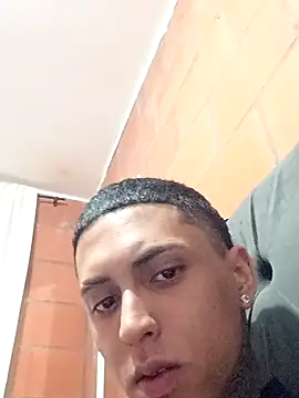 Liam lee online show from 12/02/25, 03:45