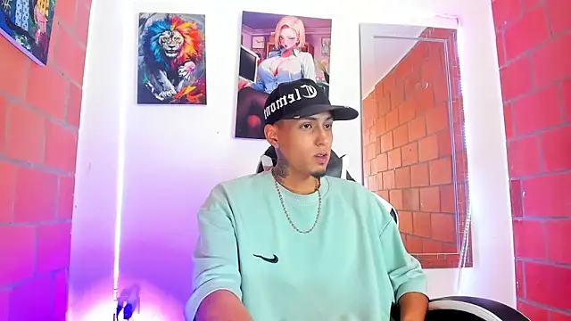 Liam lee online show from 03/22/26, 03:59