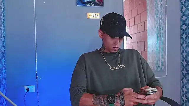 Liam lee online show from 07/21/26, 08:33