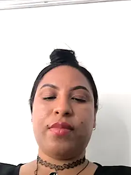 Francesca ferrari online show from 12/05/25, 08:05