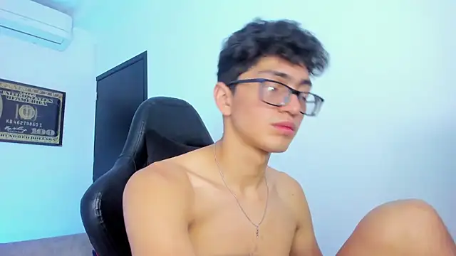 TylerWhite  online show from 02/08/25, 09:35