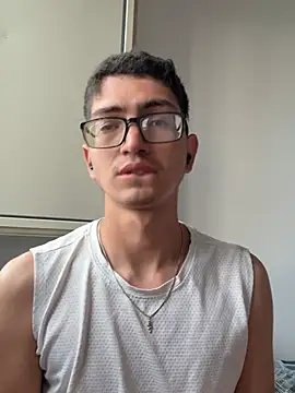TylerWhite  online show from 05/04/26, 04:36