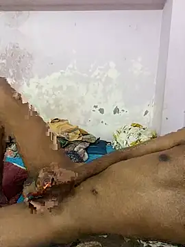 Snapshot of therawnomad chatting on 02/22/25, 07:23 therawnomad online show from 02/22/25, 07:23