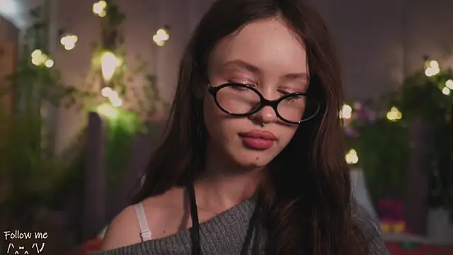 Meow Nancy online show from 02/05/25, 09:46