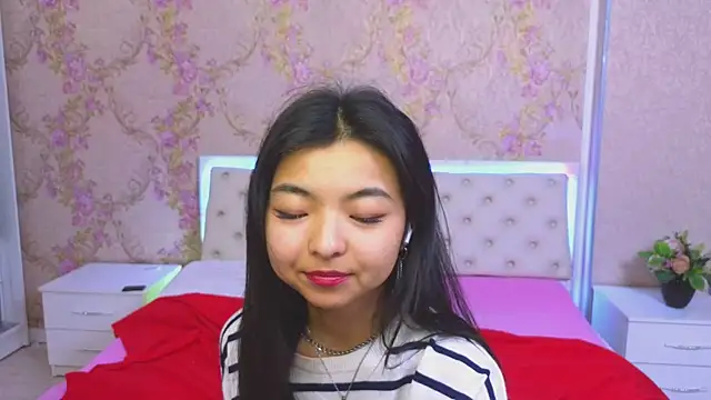 Shy Kira online show from 01/15/25, 03:39