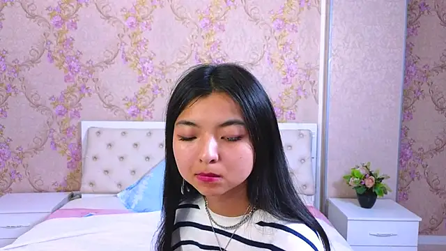 Shy Kira online show from 01/23/25, 03:54