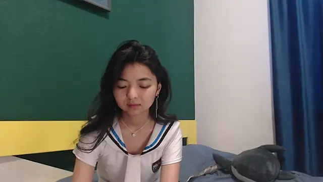 Snapshot of Shy_Kira chatting on 04/29/26, 09:35 Shy Kira online show from 04/29/26, 09:35