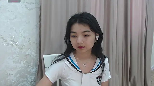 Shy Kira online show from 07/10/26, 08:50