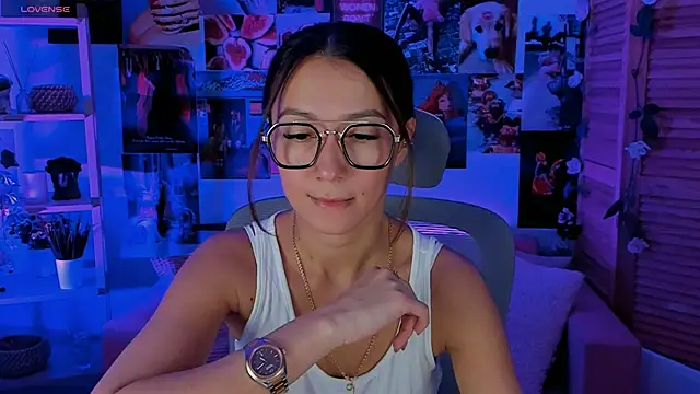 LanaBaker online show from 03/18/25, 02:47