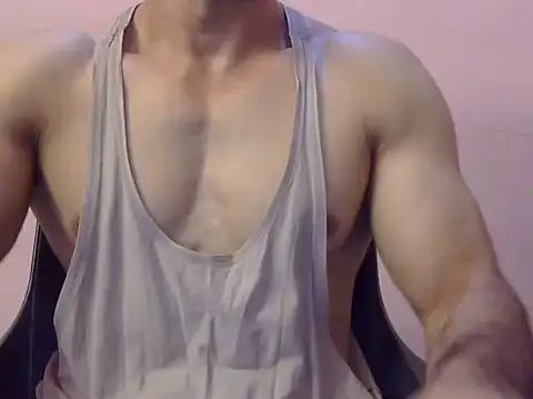 Snapshot of heman_2 chatting on 06/08/26, 10:37 heman 2 online show from 06/08/26, 10:37