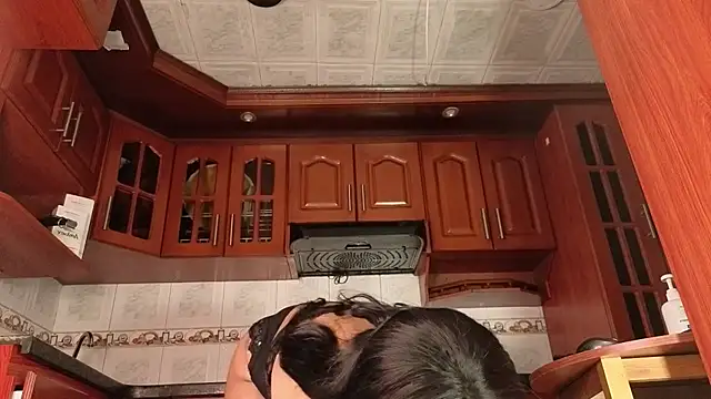 AmberNix online show from 12/16/25, 03:17