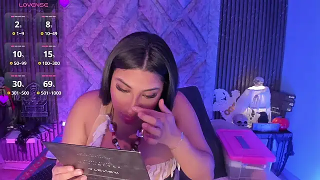 Snapshot of CANDYGABYY chatting on 11/01/25, 04:14 CANDYGABYY online show from 11/01/25, 04:14