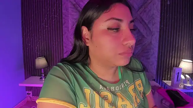 Snapshot of CANDYGABYY chatting on 12/03/25, 04:09 CANDYGABYY online show from 12/03/25, 04:09