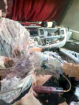 Snapshot of richa22cm chatting on 11/12/25, 02:17 richa22cm online show from 11/12/25, 02:17