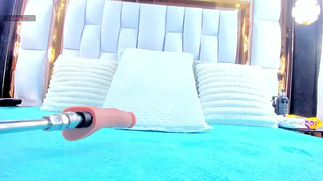 RileySweett online show from 11/01/25, 11:56