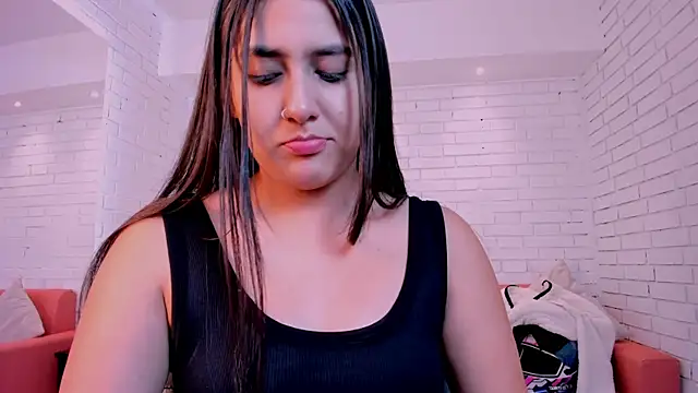 paulina sweett  online show from 07/24/26, 11:41