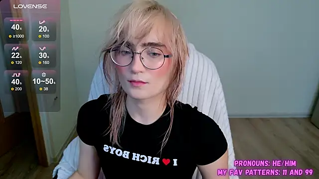 CuteYukiKun online show from 09/18/25, 09:11