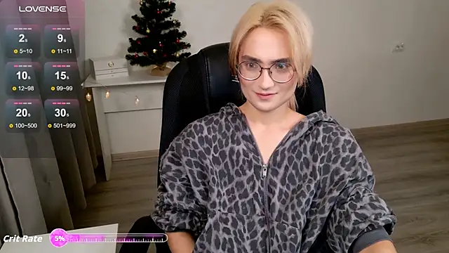 CuteYukiKun online show from 12/04/25, 05:21