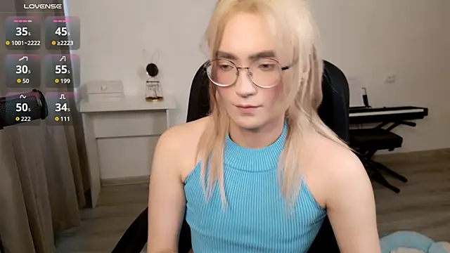 Snapshot of CuteYukiKun chatting on 02/16/26, 10:00 CuteYukiKun online show from 02/16/26, 10:00