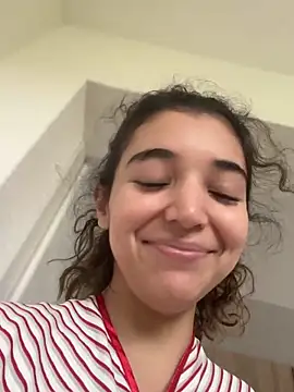 uniquerossie online show from 11/09/25, 10:13