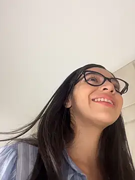 uniquerossie online show from 02/02/26, 06:56