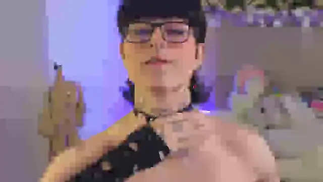 Baby Xian online show from 01/28/25, 02:11