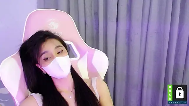 Snapshot of San___San chatting on 02/20/25, 09:20 San San online show from 02/20/25, 09:20