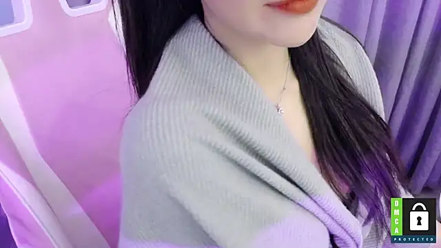 Snapshot of San___San chatting on 02/24/25, 07:09 San San online show from 02/24/25, 07:09