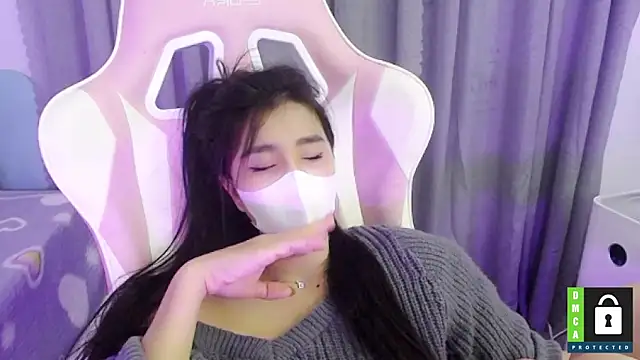 Snapshot of San___San chatting on 02/27/25, 01:05 San San online show from 02/27/25, 01:05