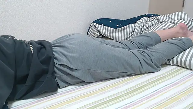 Snapshot of Kakushi_dori chatting on 01/08/25, 11:54 Kakushi dori online show from 01/08/25, 11:54