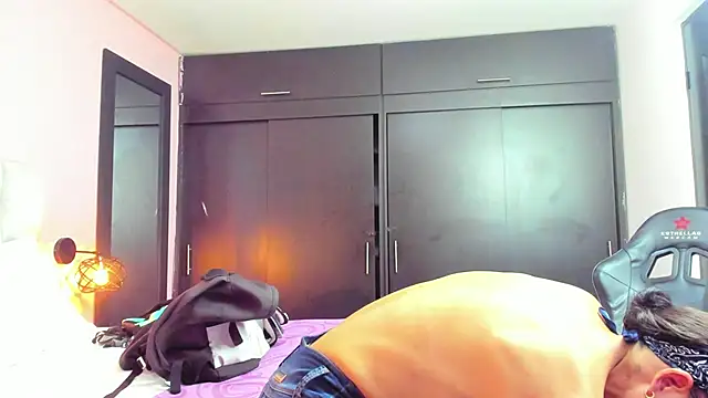 daniela xue online show from 03/12/25, 02:30