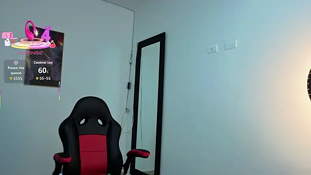 daniela xue online show from 03/18/26, 08:01