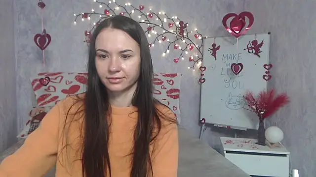 KaraCriegs online show from 02/08/26, 06:00