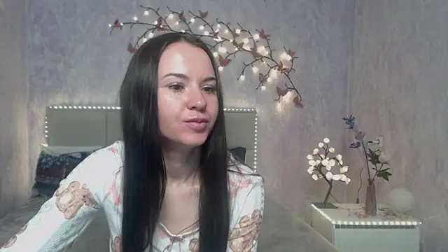 KaraCriegs online show from 03/07/26, 06:38