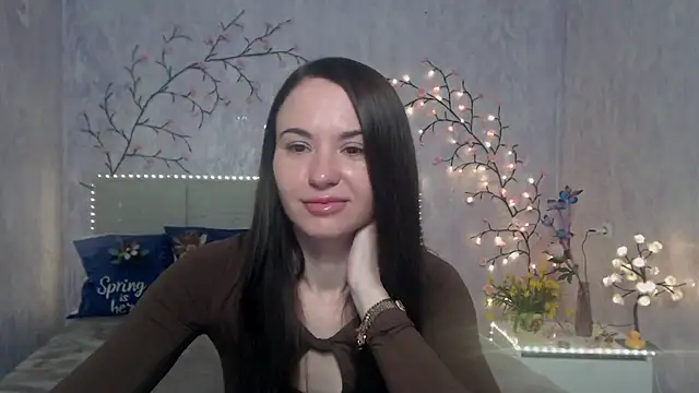 KaraCriegs online show from 04/20/26, 05:26