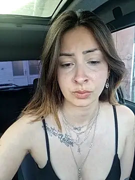 An g elly online show from 04/15/26, 04:03