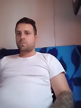 LucianM6 online show from 12/01/25, 12:54