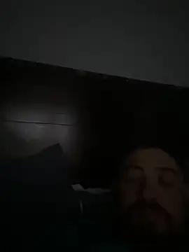 Snapshot of caliguy37 chatting on 09/15/25, 03:28 caliguy37 online show from 09/15/25, 03:28