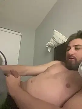 caliguy37 online show from 02/11/26, 06:18