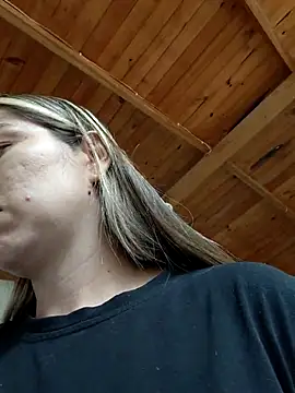 Iris love18 online show from 04/19/26, 03:11