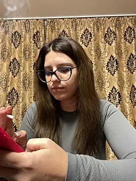 NadiraNoor online show from 02/22/25, 10:52