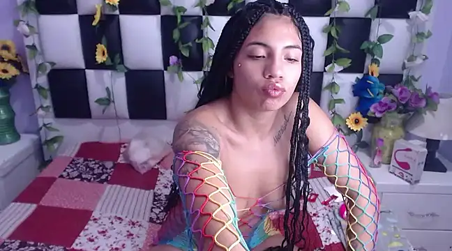 Snapshot of arianaa_tompsoon chatting on 12/27/24, 06:35 arianaa tompsoon online show from 12/27/24, 06:35