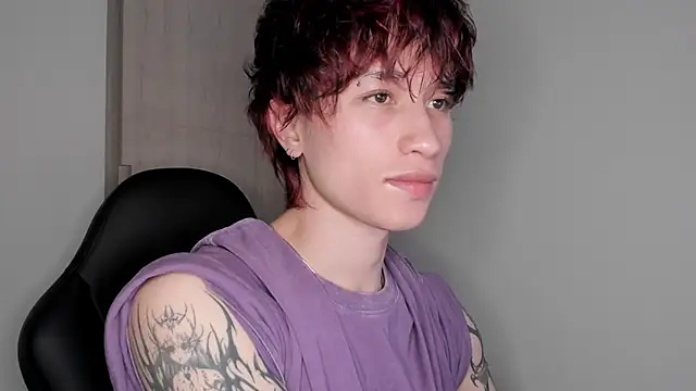 liamelf online show from 02/02/26, 05:50