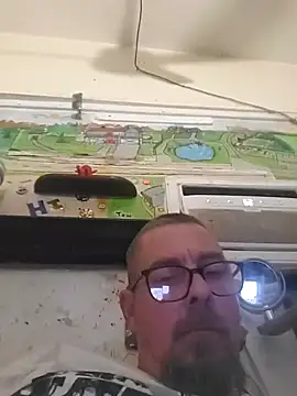 samnmike online show from 04/29/26, 09:57