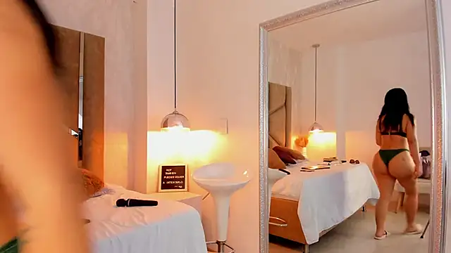 Martinaa Jones  online show from 03/16/25, 08:11