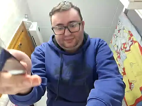 Javier bear online show from 02/11/25, 02:35