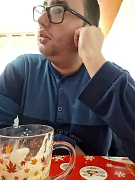 Javier bear online show from 01/18/26, 10:41